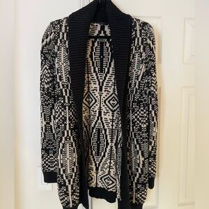 Talbots Sz M Black and White Patterned Women's Sweater
